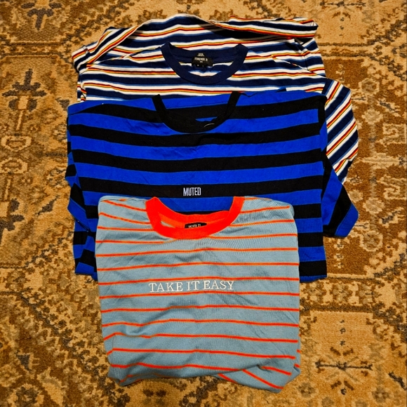 3/$18   MENS LARGE TEES - Picture 1 of 1
